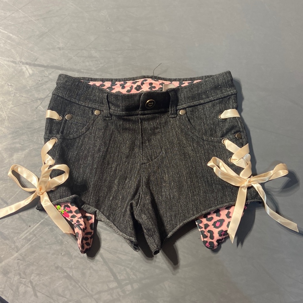 Capezio • Shorts • Medium Child